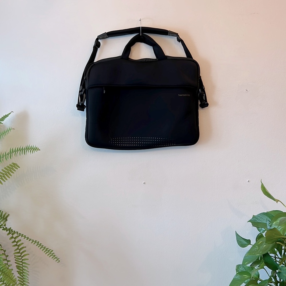 Black Samsonite Laptop Bag